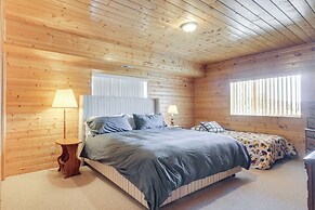 Pet-friendly Cabin < 1 Mi to Panguitch Lake!