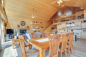 Pet-friendly Cabin < 1 Mi to Panguitch Lake!