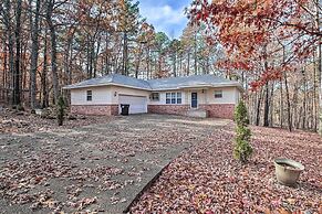 Inviting Hot Springs Village Home w/ Deck!