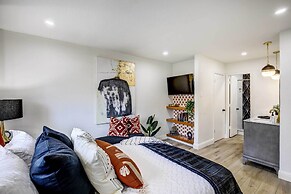 Stylish Allen Home Near Watters Creek Village