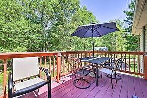 Albrightsville Home: Deck, Fire Pit & Lake Access