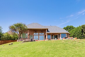 Lakefront Little Elm Home w/ Private Pool!