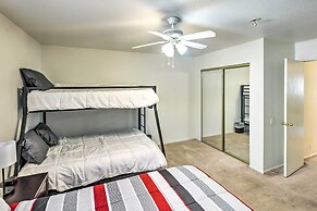 Quaint Bullhead City Getaway ~ 2 Mi to River!