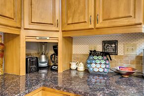 Charming Home w/ Pool + Deck ~ 9 Mi to Umich!