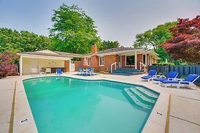 Charming Home w/ Pool + Deck ~ 9 Mi to Umich!
