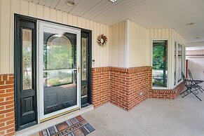 Charming Home w/ Pool + Deck ~ 9 Mi to Umich!