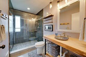 Charming Home w/ Pool + Deck ~ 9 Mi to Umich!