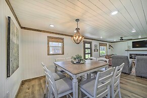 Eufaula Retreat w/ Lake Views: Walk to Marina