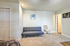 Haines City Studio: Walk to Shopping & Dining!