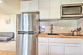 Haines City Studio: Walk to Shopping & Dining!