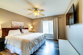 Peoria Vacation Rental w/ Pool & Hot Tub!