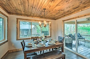 Otto Home w/ Fire Pit, Tree House & Hot Tub!