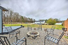 Richmond Home With Pool, 5 Mi to Downtown!