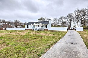 Richmond Home With Pool, 5 Mi to Downtown!