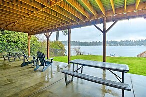 Lakefront Bremerton Vacation Rental w/ Deck!