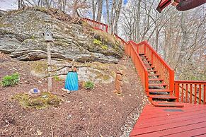 Mountain Treehouse: A Unique Hilltop Hideaway