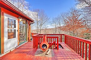Mountain Treehouse: A Unique Hilltop Hideaway