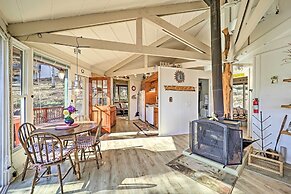 Mountain Treehouse: A Unique Hilltop Hideaway