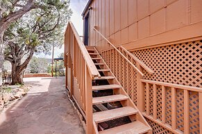 Cozy Sedona Apartment: Private Patio w/ Gazebo!