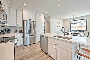 Newly-built Lakeside Gem w/ Community Perks!