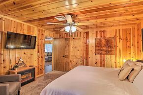 Bring a Pet: Pinetop Cabin w/ Game Room!