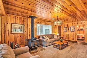 Bring a Pet: Pinetop Cabin w/ Game Room!