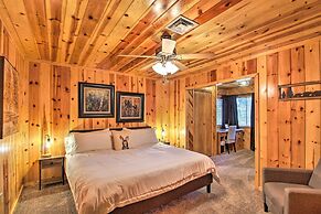 Bring a Pet: Pinetop Cabin w/ Game Room!