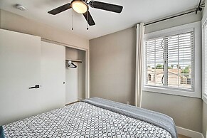 Peoria Oasis w/ Saltwater Pool & Putting Green!