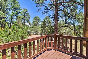 Rustic, Forest-view Retreat in Heber-overgaard!