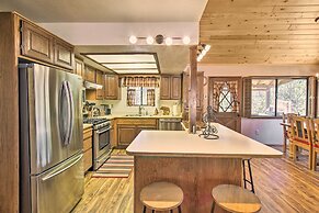 Rustic, Forest-view Retreat in Heber-overgaard!