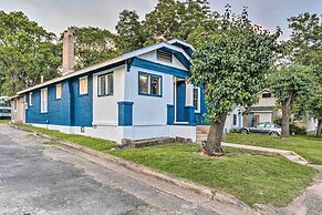 1 Mi to Bathhouse Row: Bright Hot Springs Home!