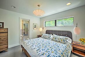 Luxe + Modern Home: 30 Mi to Saratoga Springs!