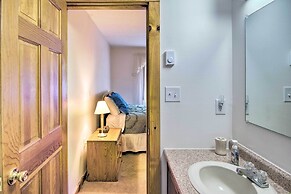 Lovely White Mountains Condo: Hike, Ski & Unwind!