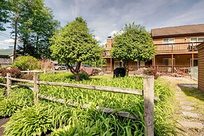 Lovely White Mountains Condo: Hike, Ski & Unwind!