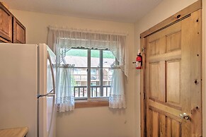 Lovely White Mountains Condo: Hike, Ski & Unwind!