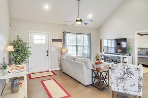 Near State Parks & Dtwn: Quaint Sparta Home!