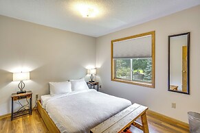 Sporty Blaine Home w/ Games ~ 2 Mi to Super Rink!