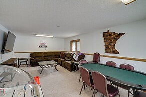 Sporty Blaine Home w/ Games ~ 2 Mi to Super Rink!