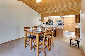 Nampa Vacation Rental Townhome Near Lake Lowell!