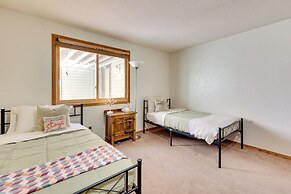 Nampa Vacation Rental Townhome Near Lake Lowell!