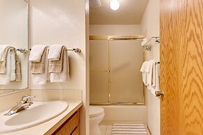 Nampa Vacation Rental Townhome Near Lake Lowell!