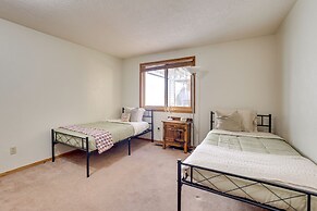 Nampa Vacation Rental Townhome Near Lake Lowell!