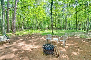 Sunroom, Deck & Grills: Marquette Cottage!