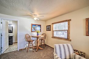 Sunroom, Deck & Grills: Marquette Cottage!