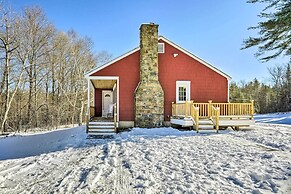 Cozy Southern Vermont Home w/ On-site Trails