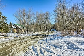 Cozy Southern Vermont Home w/ On-site Trails