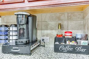 Private Yard & Grill: Greenville Vacation Rental