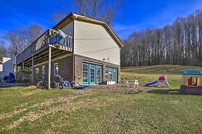 Pet-friendly Home w/ Grill & Farm in Meadowview!