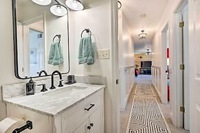 Berkeley Springs Vacation Home w/ Fire Pit!