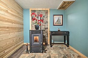 Berkeley Springs Vacation Home w/ Fire Pit!